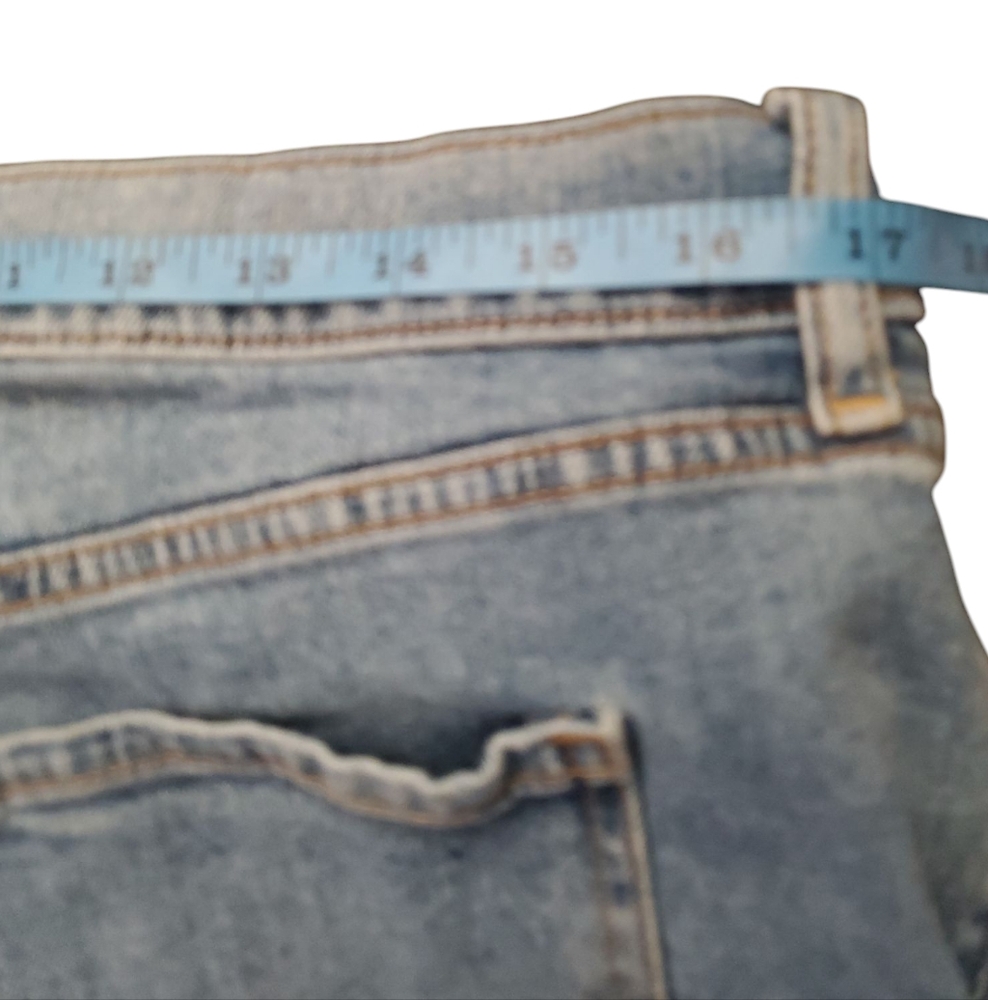 OLD NAVY MID RISE BOYFRIEND DISTRESSED LIGHT BLUE CROP JEANS - Picture 4 of 4
